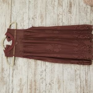 Dusty rose lace short dress